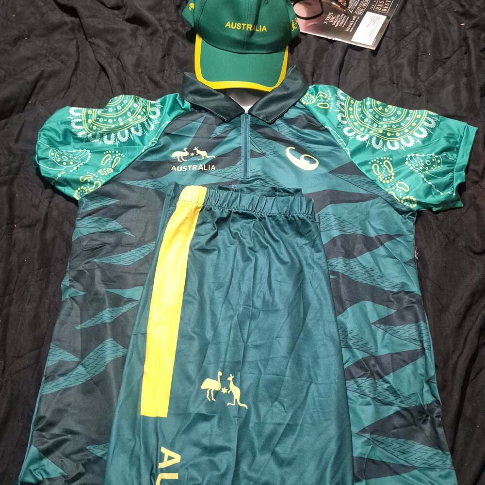 Raygun Australian Break Dancer Costume Set - Green 2024 Olympic Style